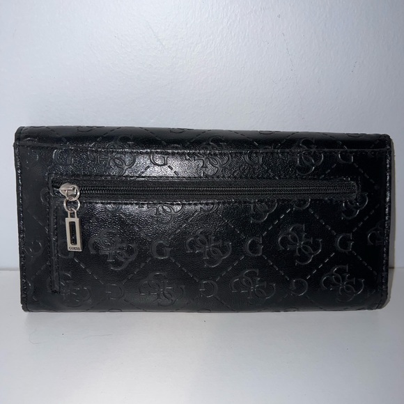 Guess By Marciano Wallet - Picture 3 of 8